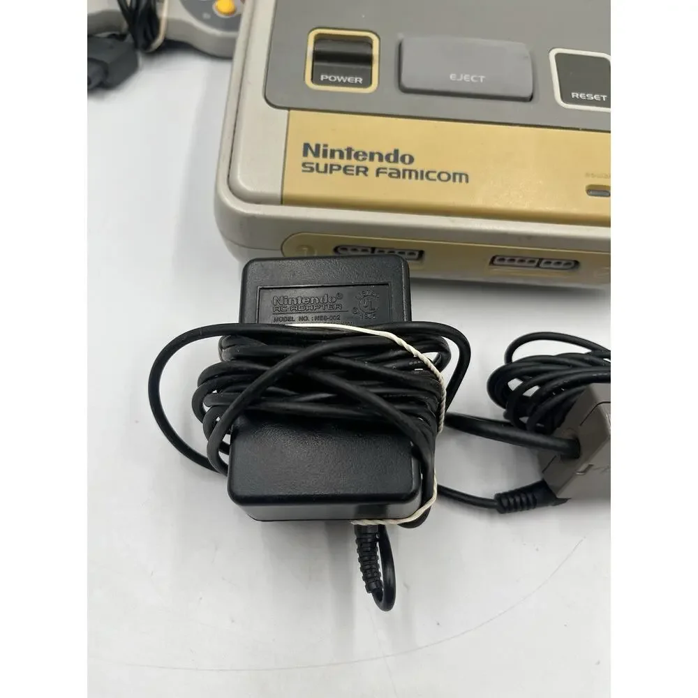 Super Famicom Console SHVC-001 Japan Tested and Working 2 Controllers + Cords